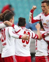  莱比锡红牛客场绝杀斯图加特展现顽强斗志  